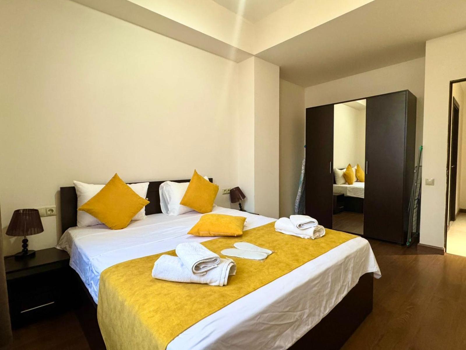 Ns Apartments In Yerevan City Centre 外观 照片