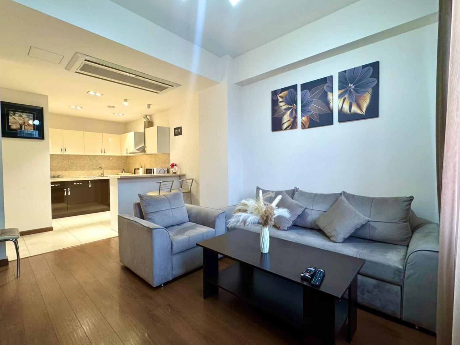 Ns Apartments In Yerevan City Centre 外观 照片